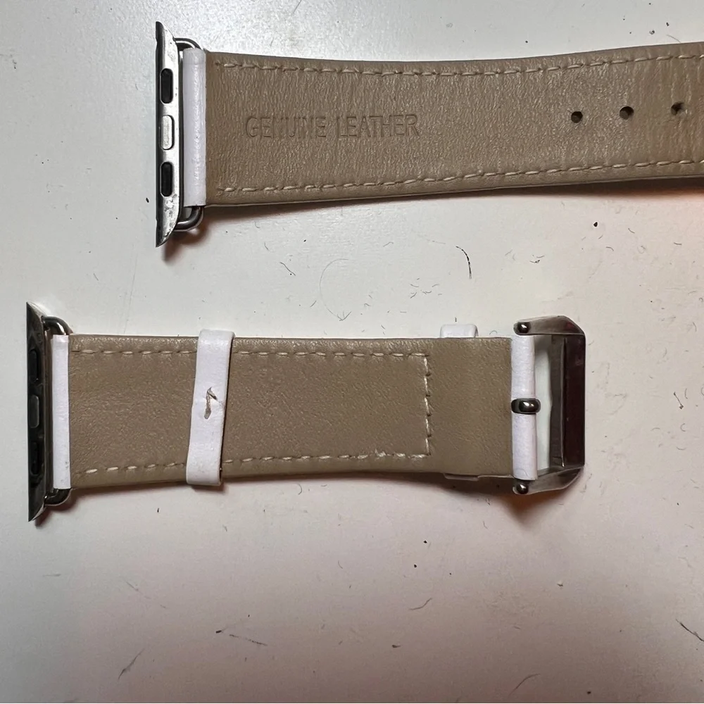 WATCH BAND FOR APPLE WATCH. White leather. Bought on Etsy. 44-Large